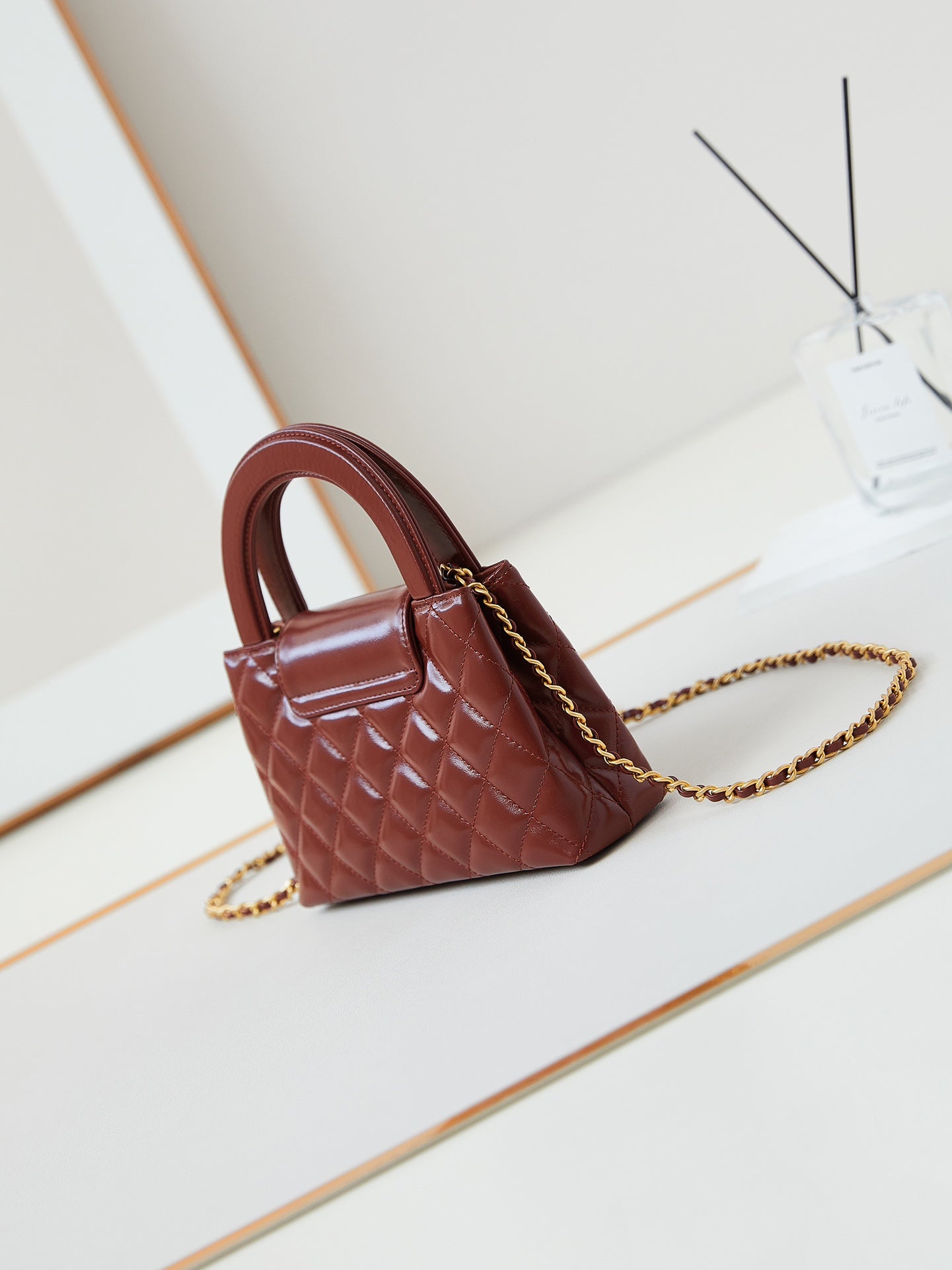 cc 24a nano 19cm kelly shopper bag burgundy lambskin