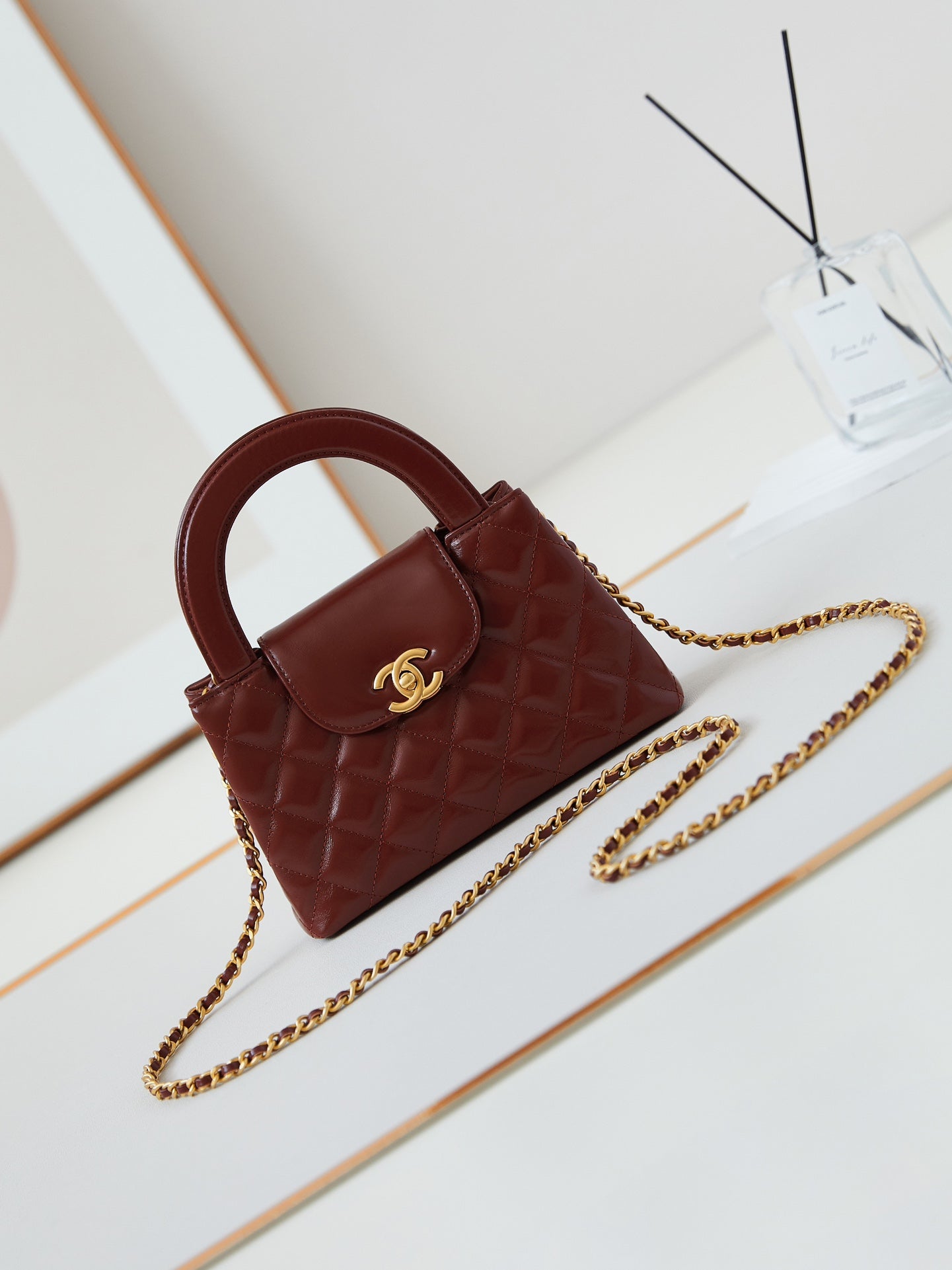 cc 24a nano 19cm kelly shopper bag burgundy lambskin