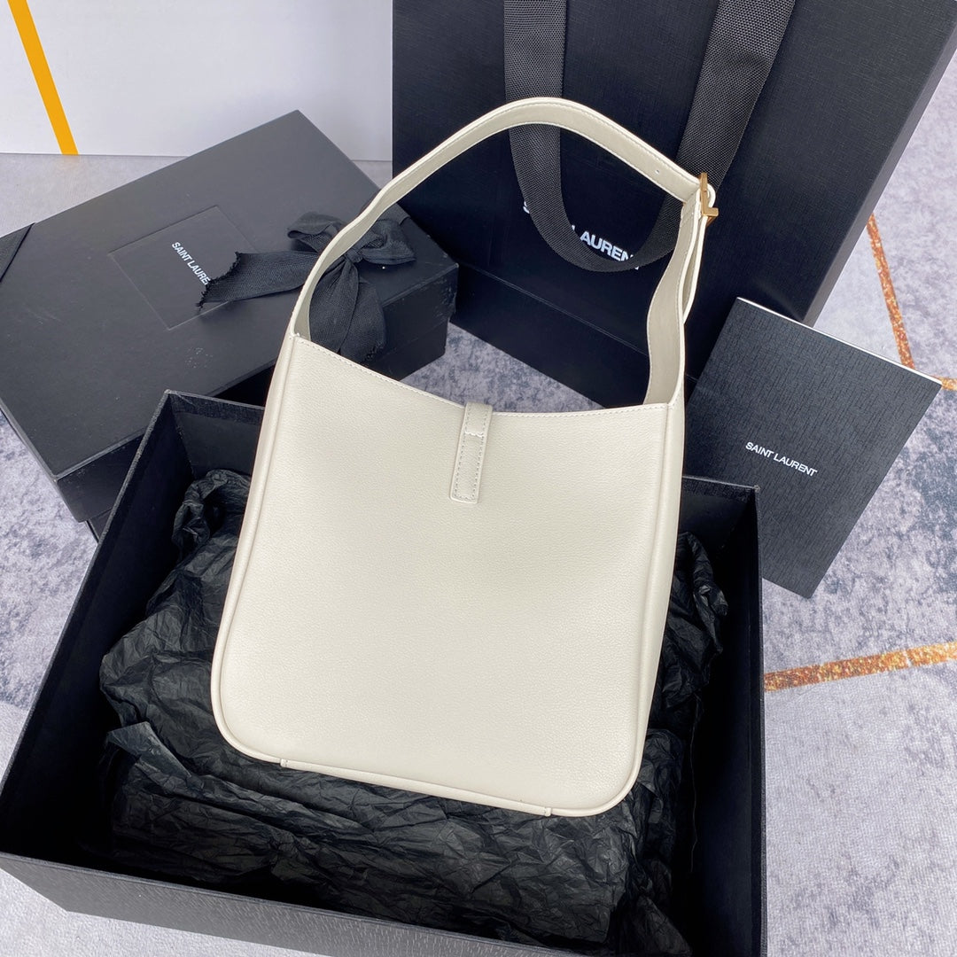 le 5a7 small 23cm white calfskin