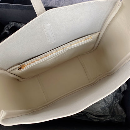 le 5a7 small 23cm white calfskin