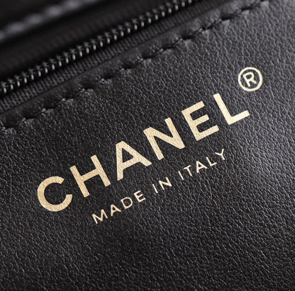 cc 24a nano 19cm kelly shopper bag black white tweed