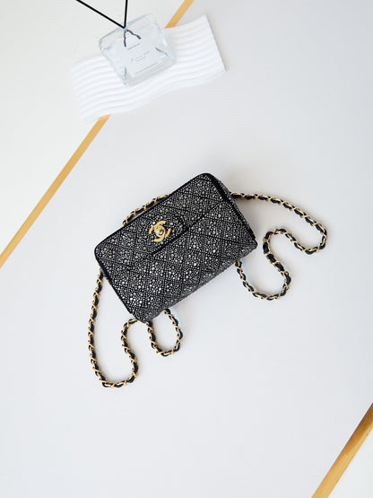 24b mini flap bag  20cm black lambskin silver diamond