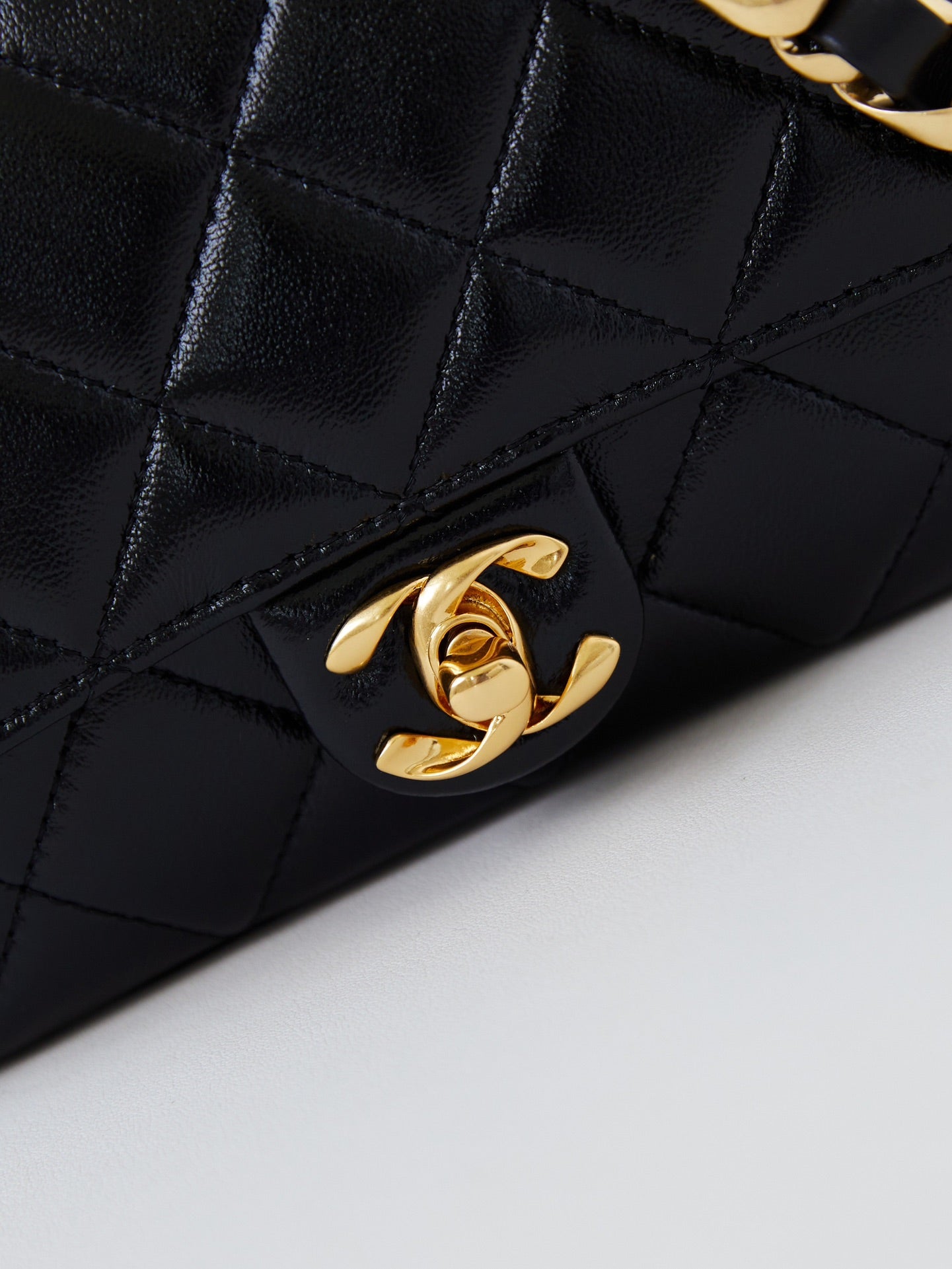 CC 24B Mini Flap Bag 20cm Black Lambskin Gold Hardware
