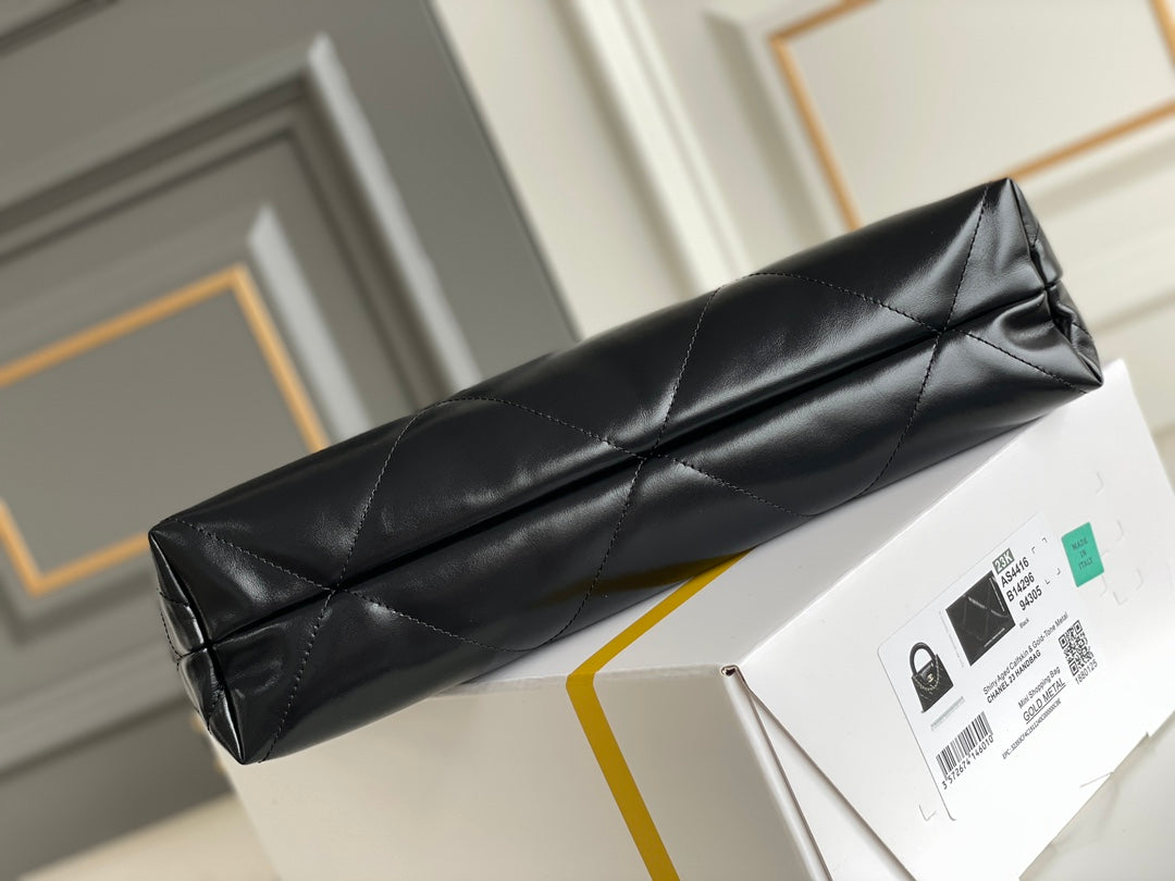 24B CC 22 Hobo Bag 35cm Black Lambskin Gold Hardware