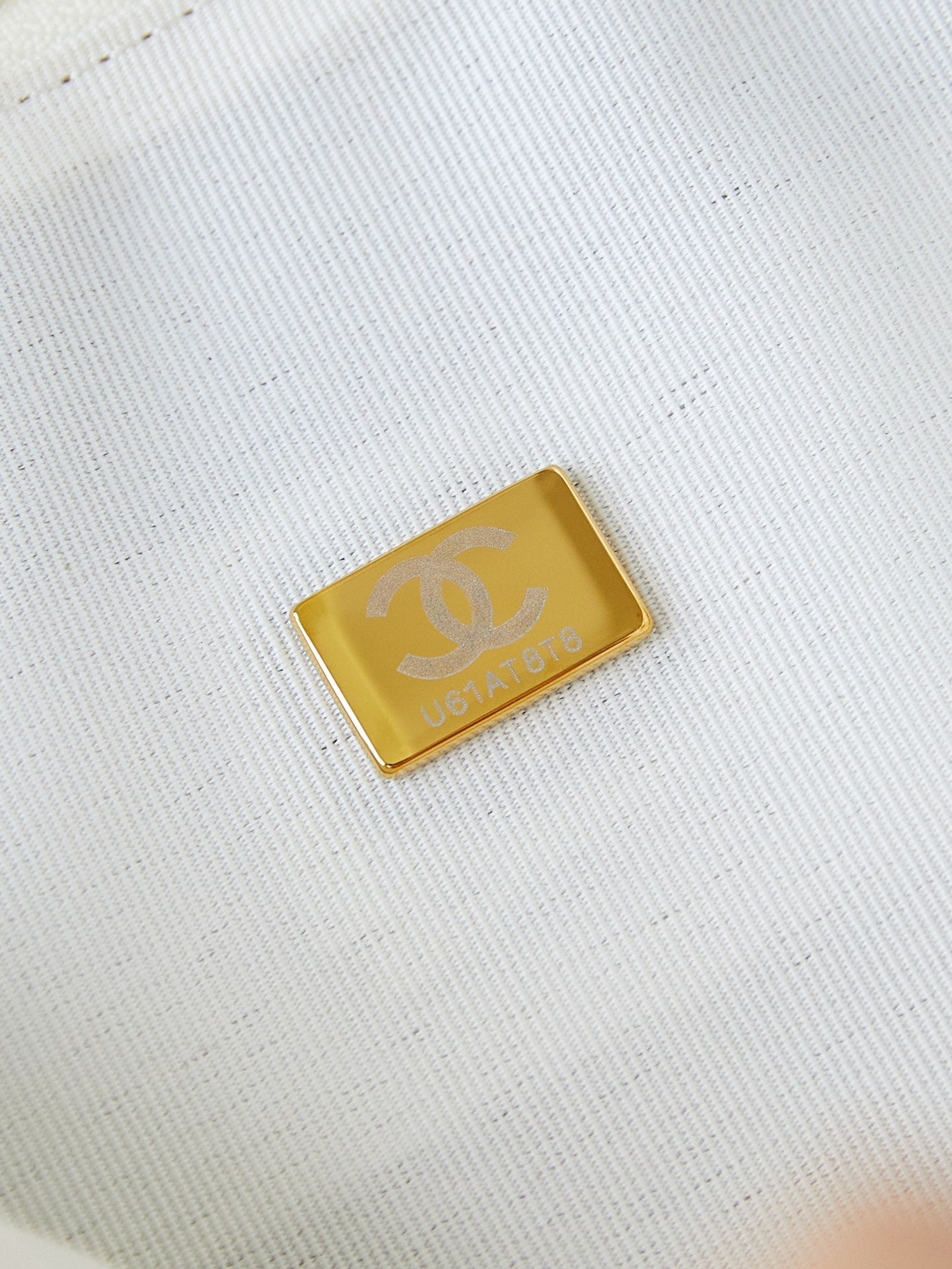 CC 24K Bowling Bag 25cm White Waxed Lambskin