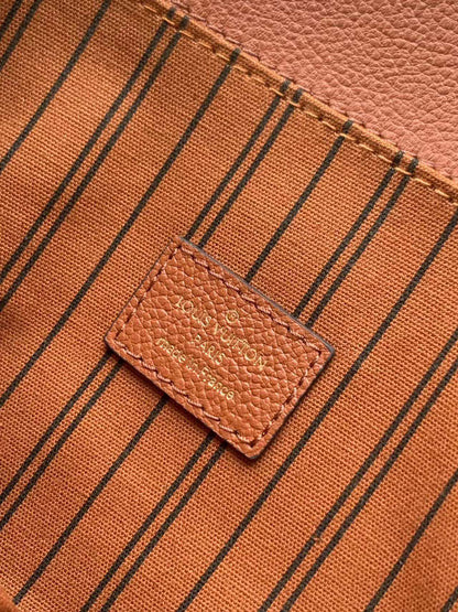 POCHETTE M¨¦TIS 25 IN COGNAC MONOGRAM EMPREINTE LEATHER GOLD HARDWARE