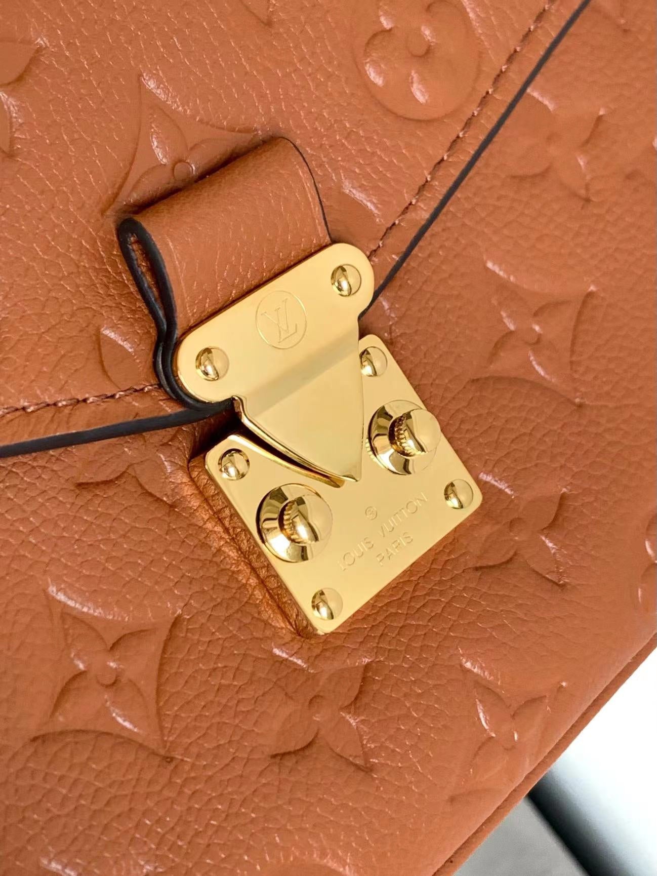 POCHETTE M¨¦TIS 25 IN COGNAC MONOGRAM EMPREINTE LEATHER GOLD HARDWARE