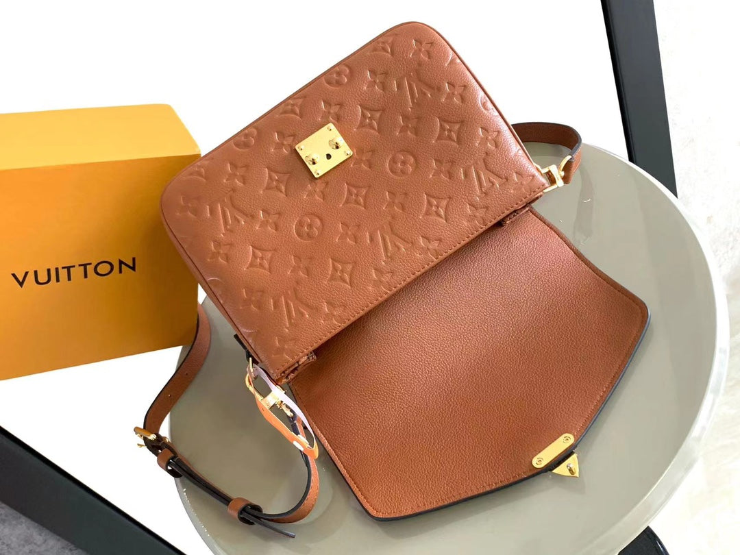 POCHETTE M¨¦TIS 25 IN COGNAC MONOGRAM EMPREINTE LEATHER GOLD HARDWARE