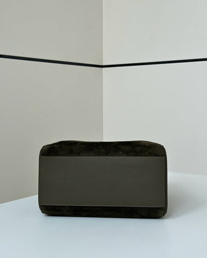 ORIGAMI MEDIUM 27 IN ARMY GREEN LAMBSKIN AND SUEDE