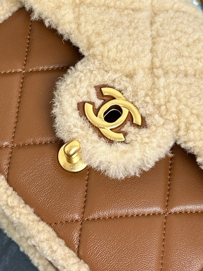 Flap Bag Mini 18cm Beige Brown Sherling Lambskin Gold Hardware