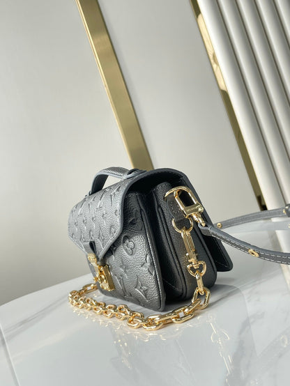 POCHETTE M¨¦TIS EAST WEST 21 IN GUN METAL EMBOSSED CALFSKIN GOLD HARDWARE