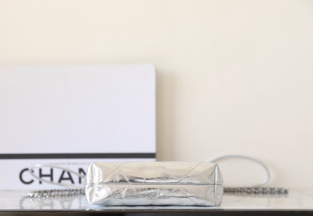 25C Hobo 22 Bag 19cm Silver Metalic Lambskin