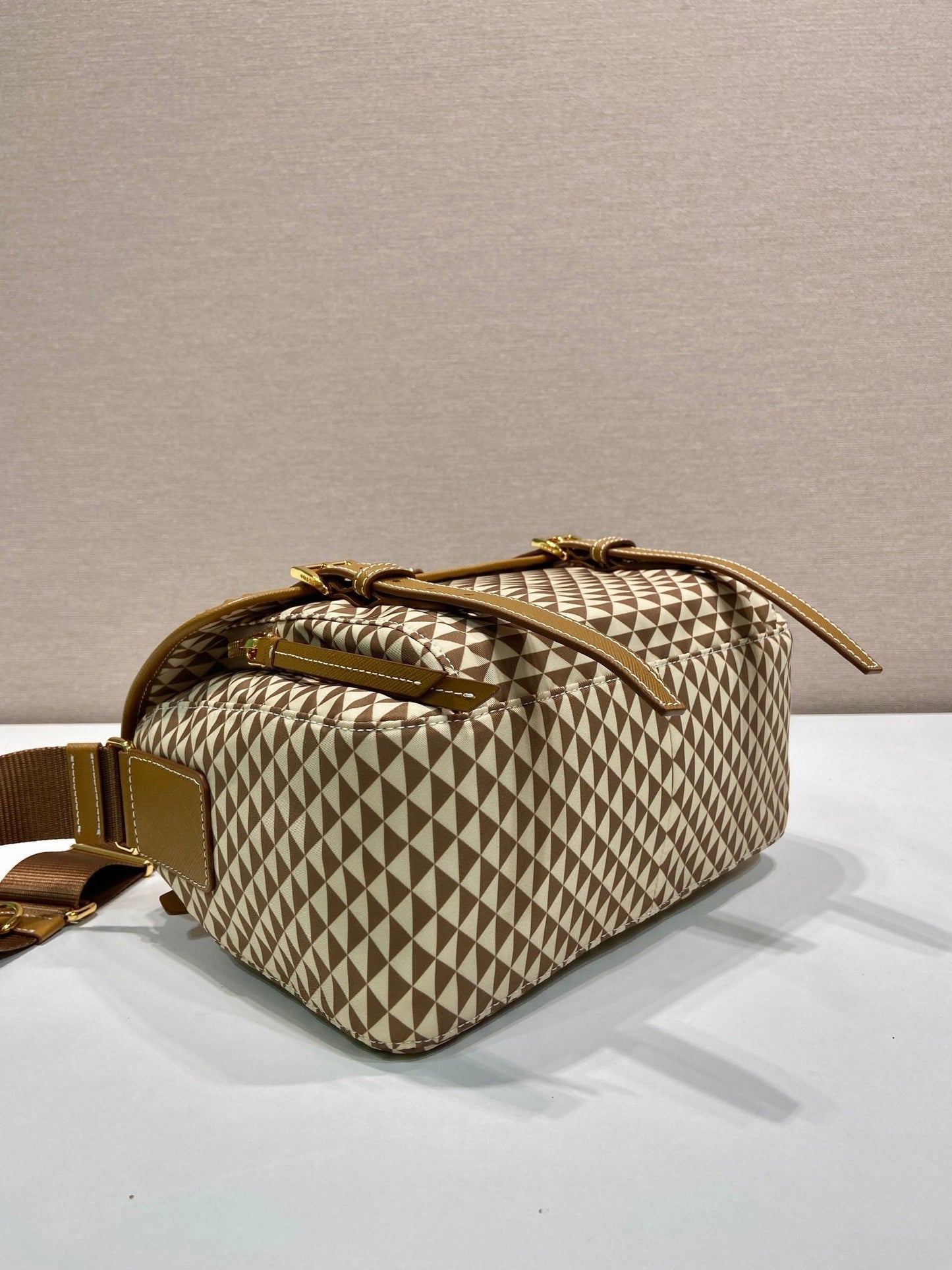 MESSENGER BAG 25 IN BROWN MIX CREAM TRIANGLE PATTERN EMBROIDERED FABRIC