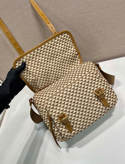 MESSENGER BAG 25 IN BROWN MIX CREAM TRIANGLE PATTERN EMBROIDERED FABRIC