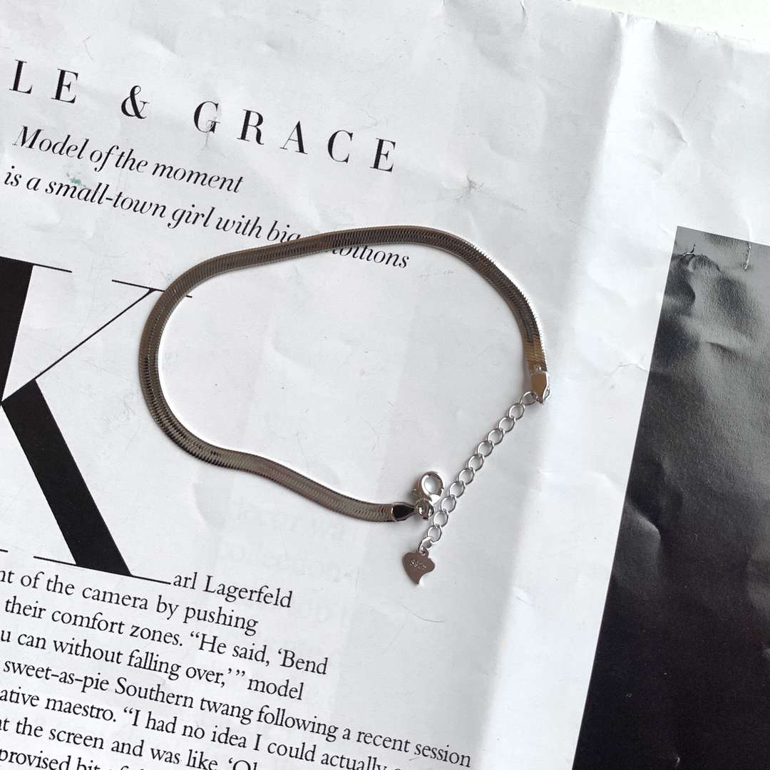 [HOT]Flat Snake Bone Chain Blade Necklace