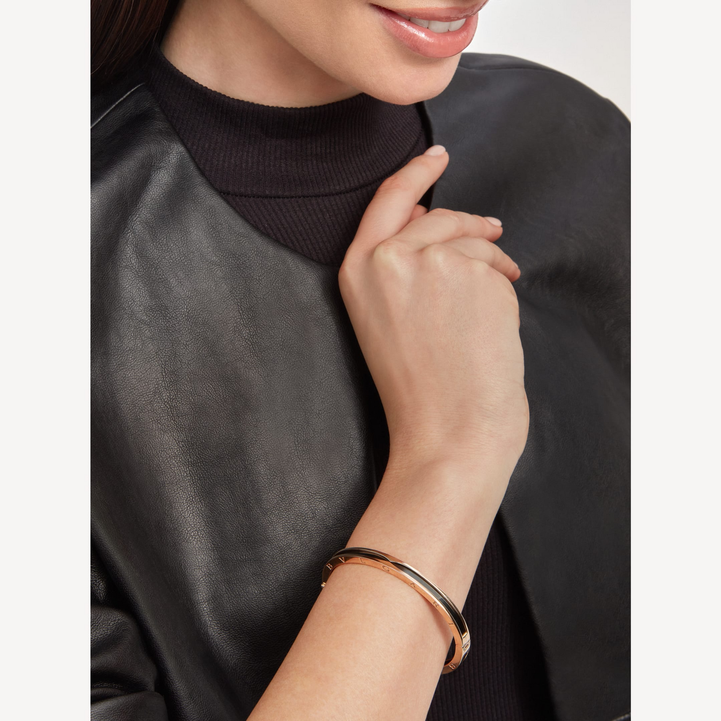 DIANA ZERO 1 PINK GOLD WITH BLACK CERAMIC BRACELET