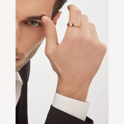 DIANA ZERO 1 ESSENTIAL WITH A DIAMOD RING