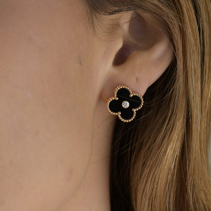 DIANA CLOVER MEDIUM 1 MOTIFS ONYX DIAMOND EARRINGS