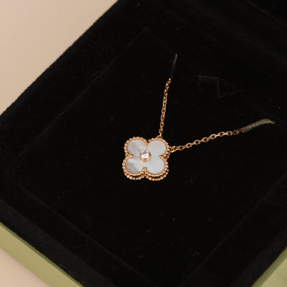 DIANA CLOVER 15MM DIAMOND WHITE FRITILLARIA NECKLACE