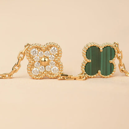 DIANA CLOVER  5 MOTIF MALACHITE DIAMOND BRACELET