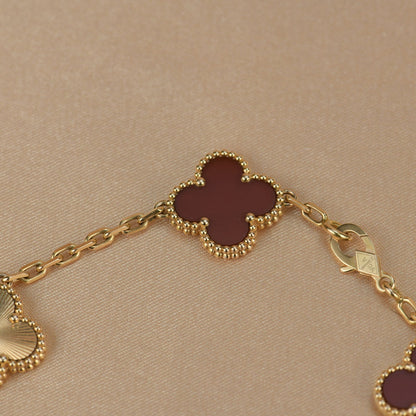 DIANA CLOVER  5 MOTIFS CARNELIAN GOLD BRACELET