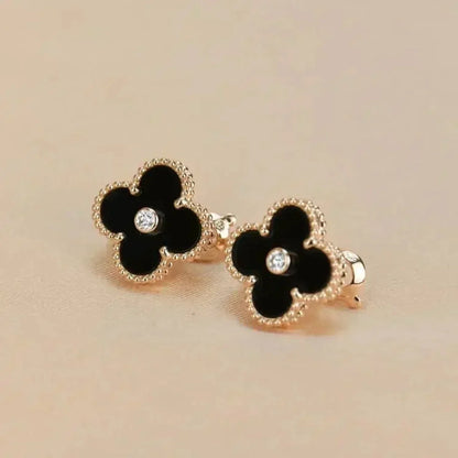 DIANA CLOVER MEDIUM 1 MOTIFS ONYX DIAMOND EARRINGS
