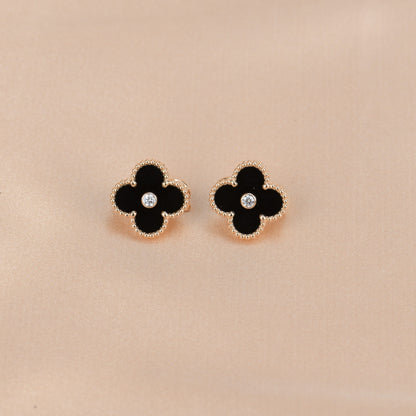 DIANA CLOVER MEDIUM 1 MOTIFS ONYX DIAMOND EARRINGS