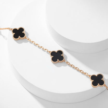 DIANA CLOVER 10 MOTIFS ONYX NECKLACE
