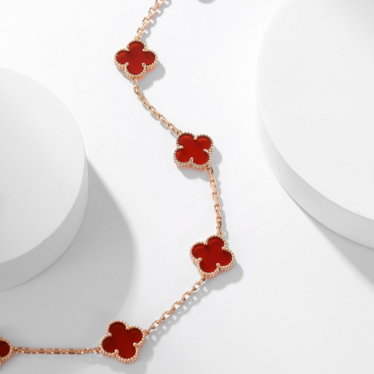 DIANA CLOVER 10 MOTIFS CARNELIAN NECKLACE