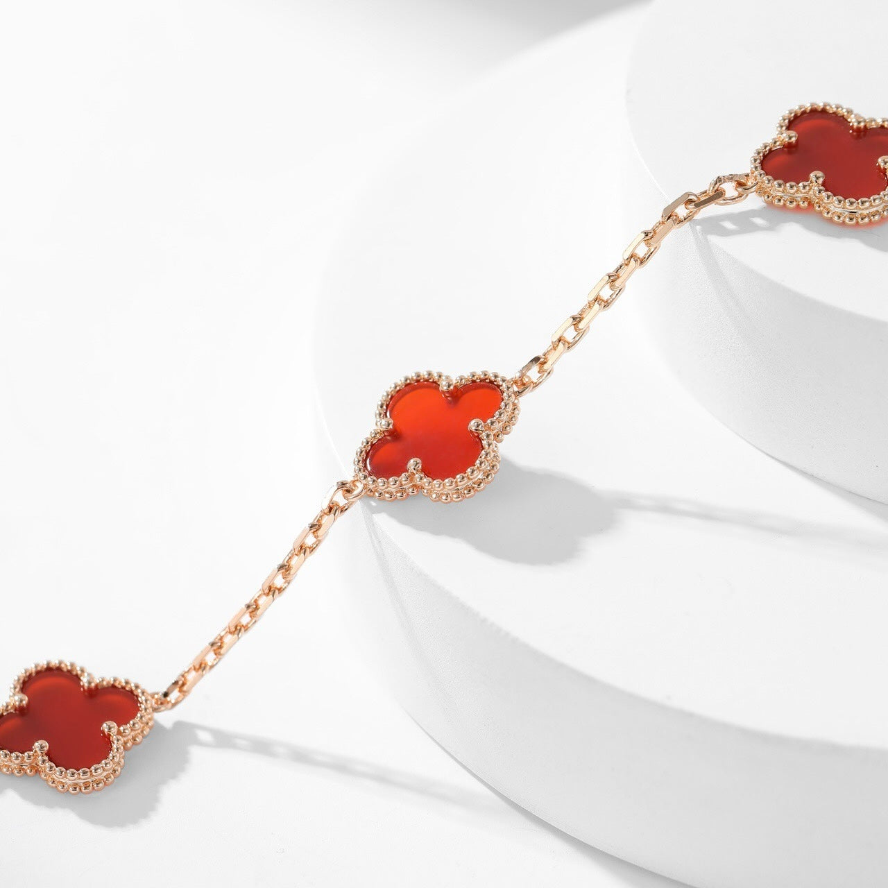 DIANA CLOVER 10 MOTIFS CARNELIAN NECKLACE