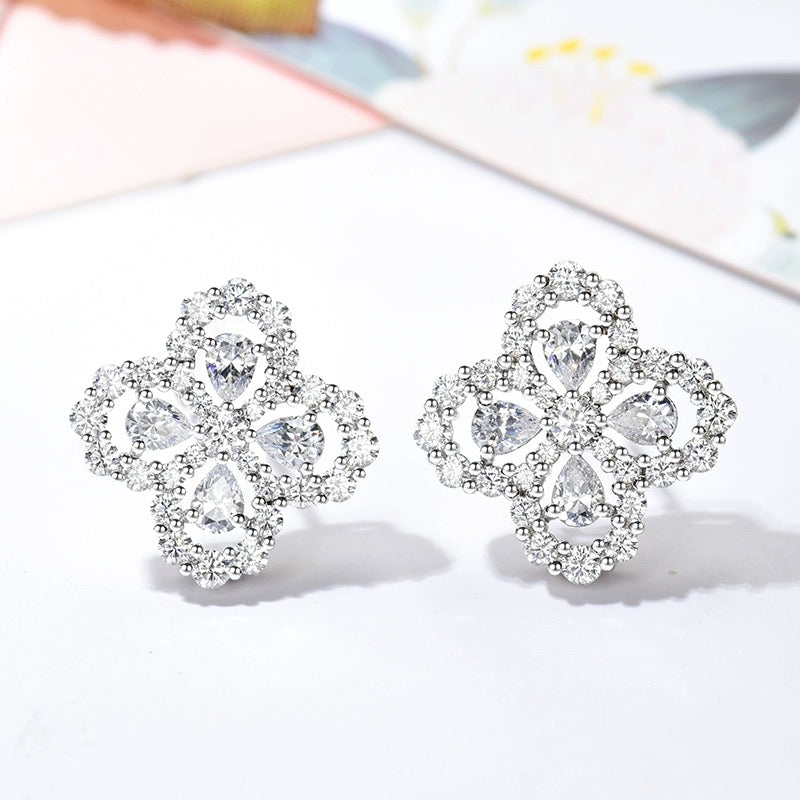 DIANA LOOP EARRINGS FULL MOTIF DIAMOND 16MM SILVE