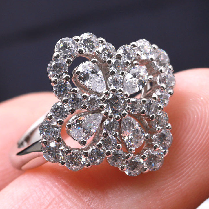 DIANA LOOP RING FULL MOTIF DIAMOND 16MM SILVE