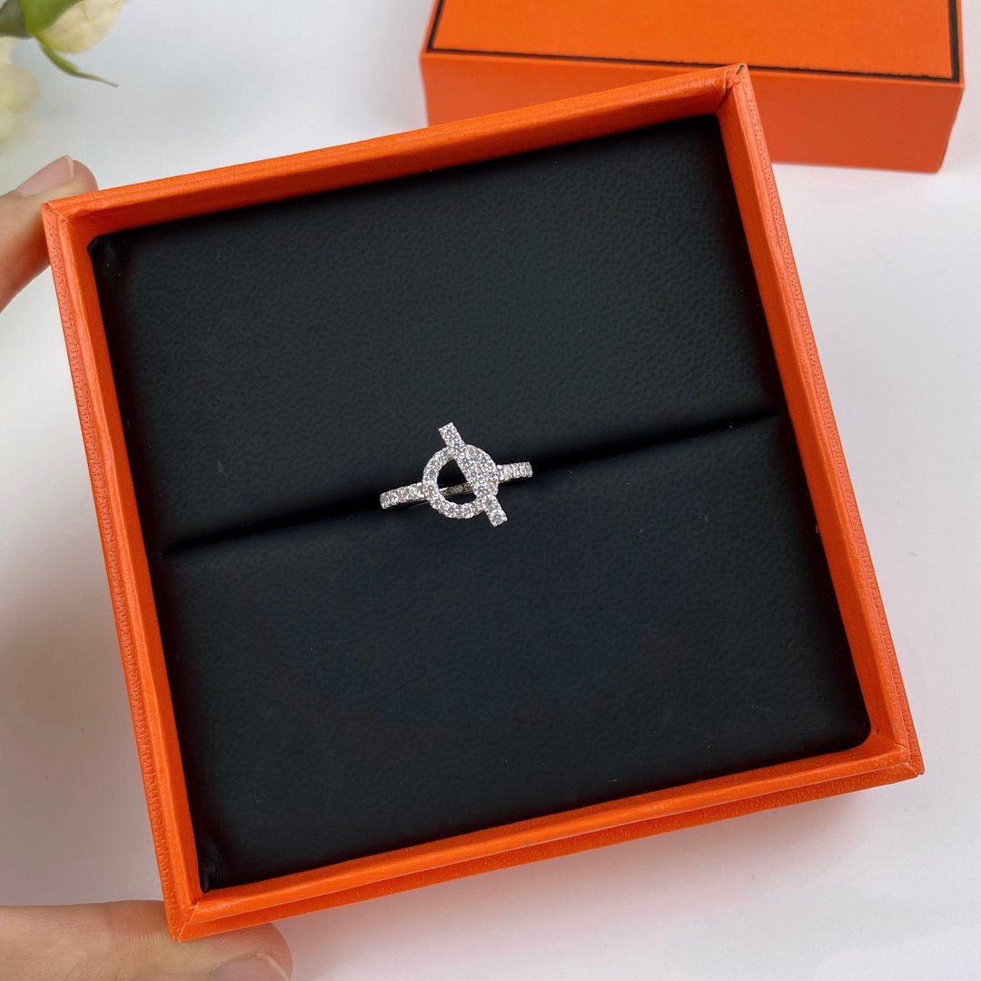 DIANA ECHAPPEE RING SILVER DIAMOND