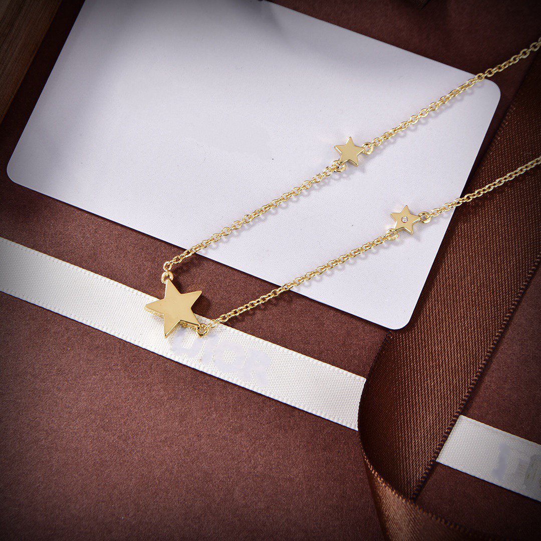 CD NECKLACE 5 STAR GOLD DIAMOND