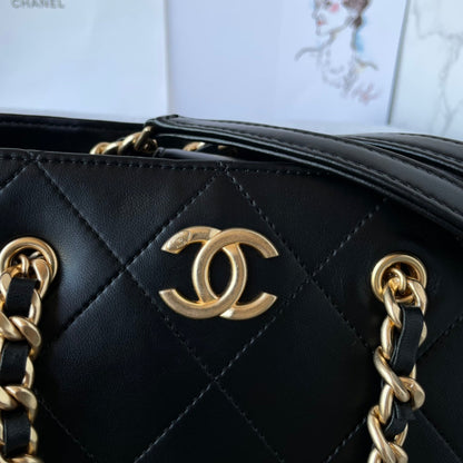 SMALL TOTE 31CM BLACK LAMBSKIN GOLD HARDWARE