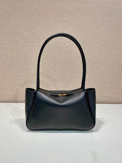 PRA 28 LARGE BLACK CALFSKIN HANDBAG