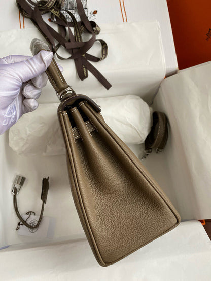 HM KELLY 28CM BROWN TOGO SILVER HARDWARE
