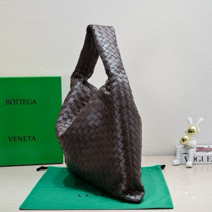 BV Large Intrecciato 54cm Hobo Bag Chocolate Calfskin