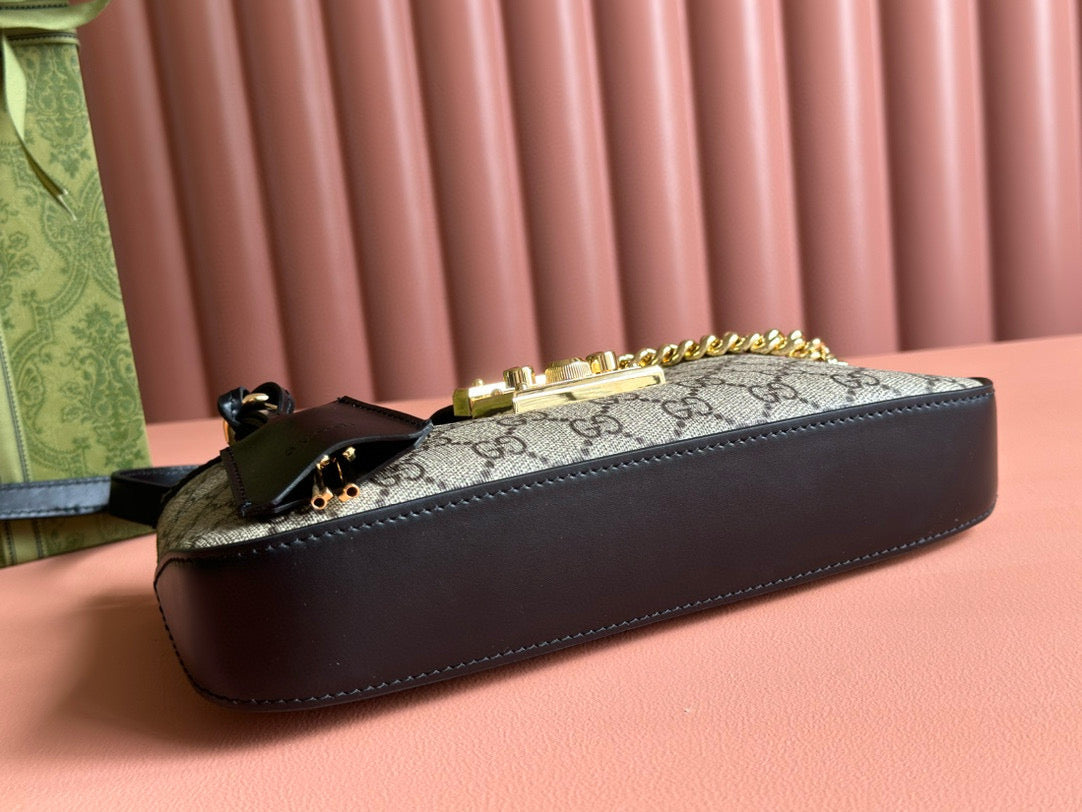 GG PADLOCK SMALL 24 BEIGE CANVAS BLACK CALFSKIN