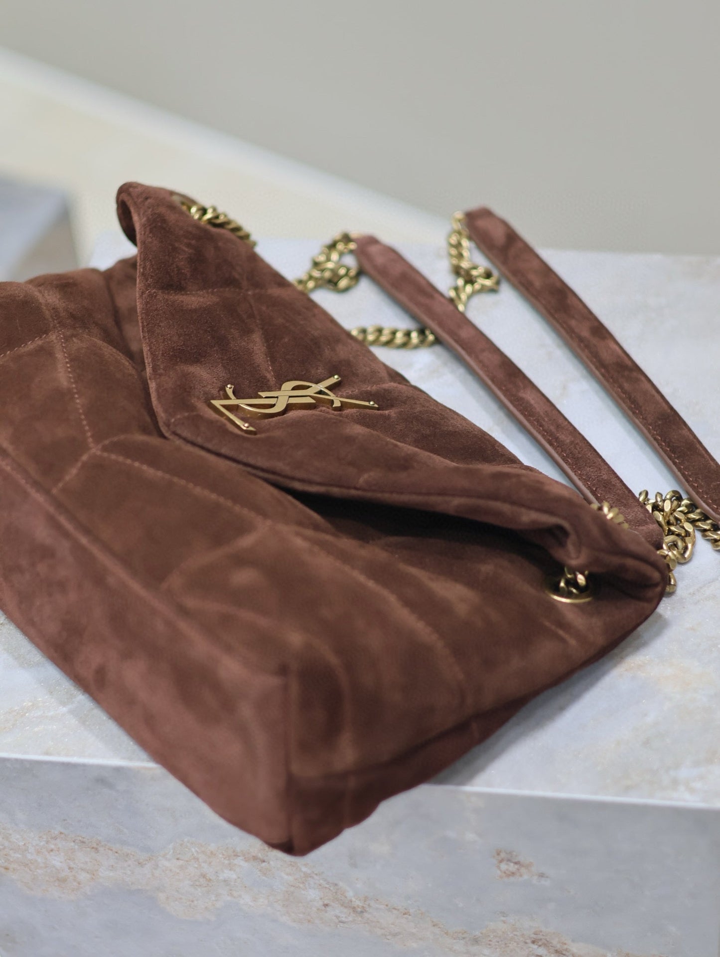 LOULOU PUFFER SMALL 29 CHOCOLATE SUEDE GHW