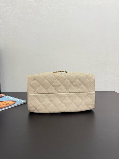 CC 25C Hobo Bag 30cm Beige Grained Calfskin