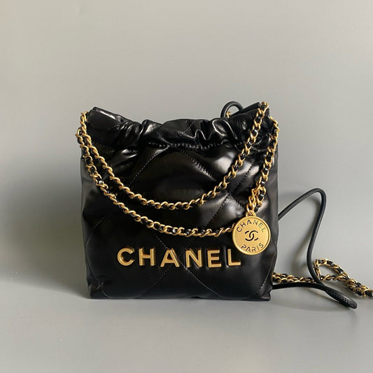 CC 22 Hobo Bag 19cm Black Lambskin Gold Hardware