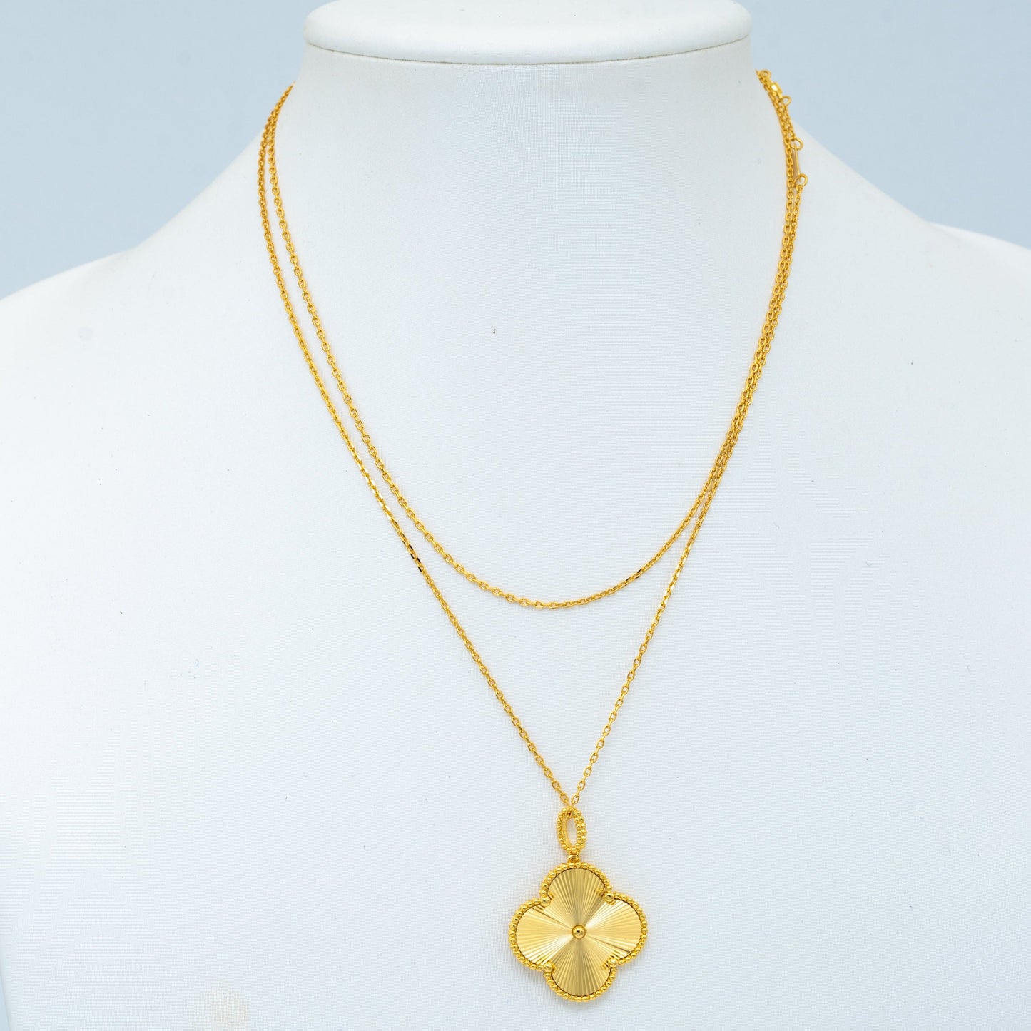 DIANA CLOVER 25MM PEDANT NECKLACE GOLD