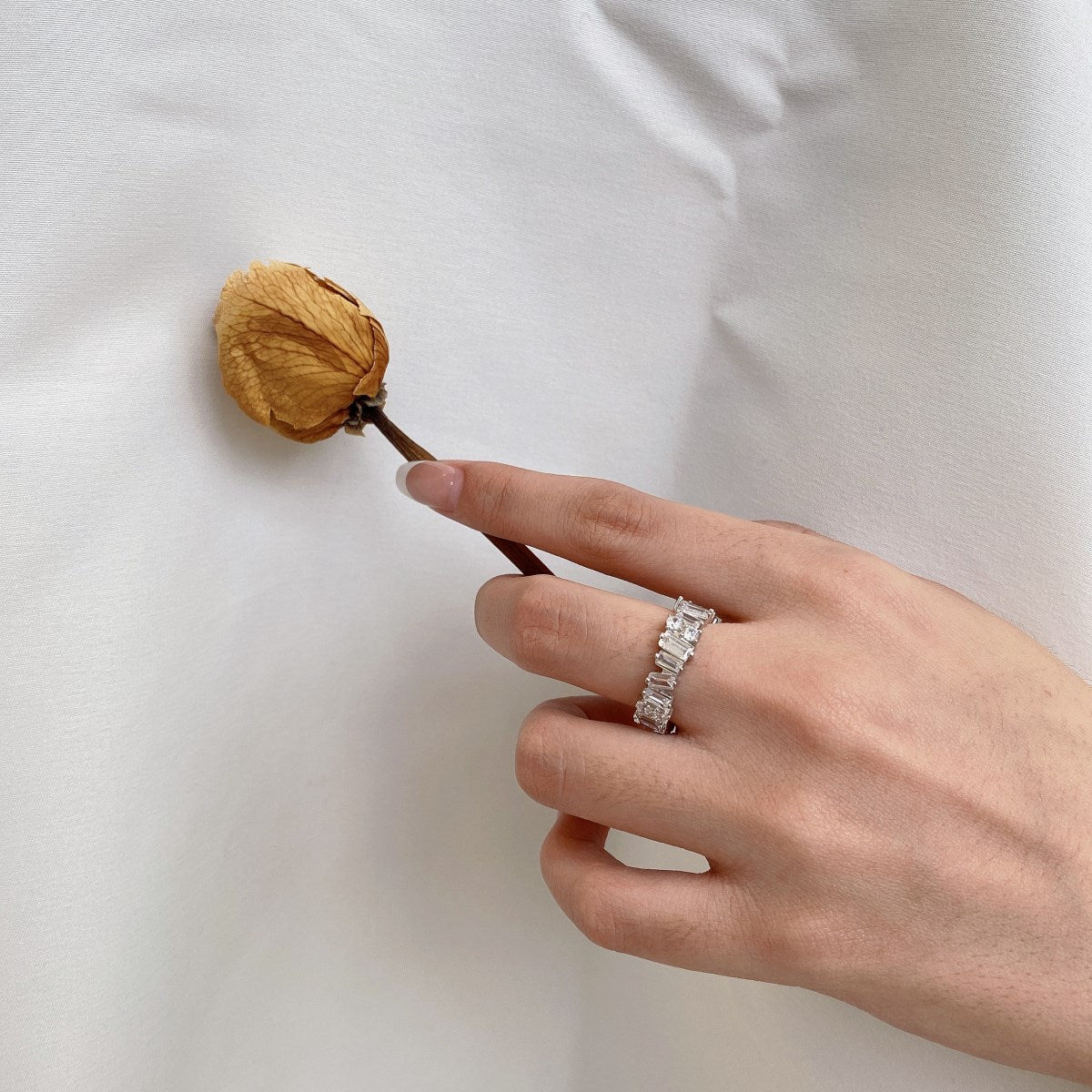 [HOT]Delicate Multi Shape Tennis Ring