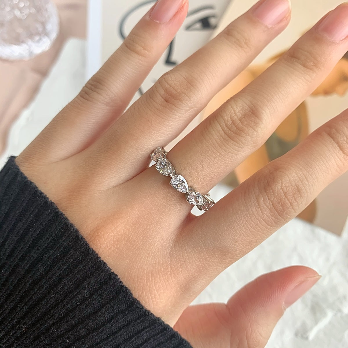 [HOT]Exquisite Pear Cut Tennis Ring