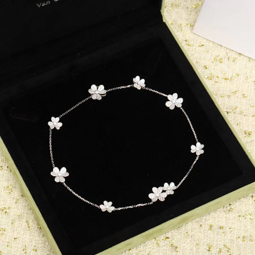 DIANA FRIVOLE SILVER 9 FLOWERS NECKLACE