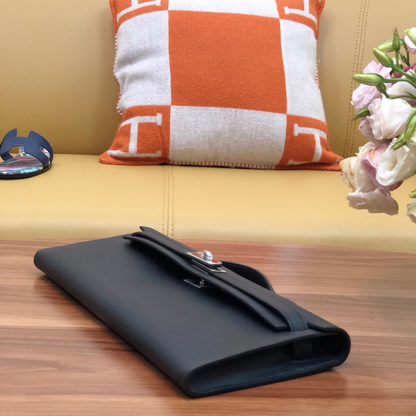 HM Kelly Cut 31cm Black Swift Leather Shw