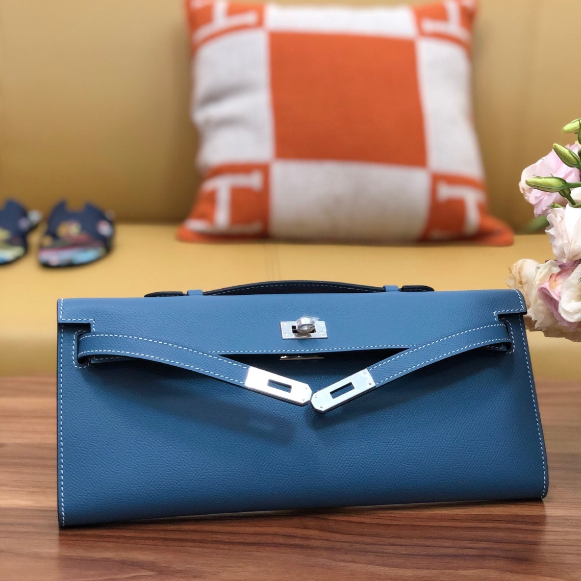 HM Kelly Cut 31cm Blue Swift Leather Shw