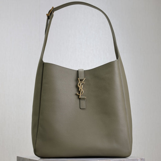 Le 5a7 Large 30cm Moss Green Calfskin