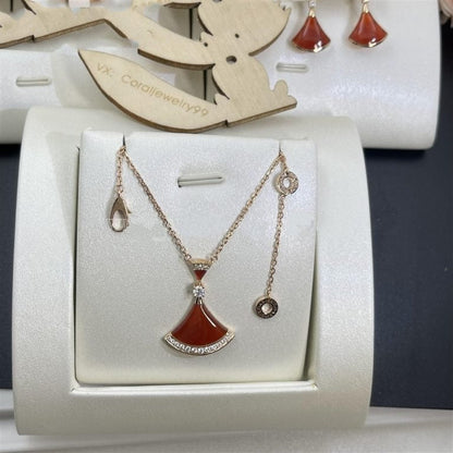 DIANA DREAM NECKLACE CARNELIAN DIAMOND
